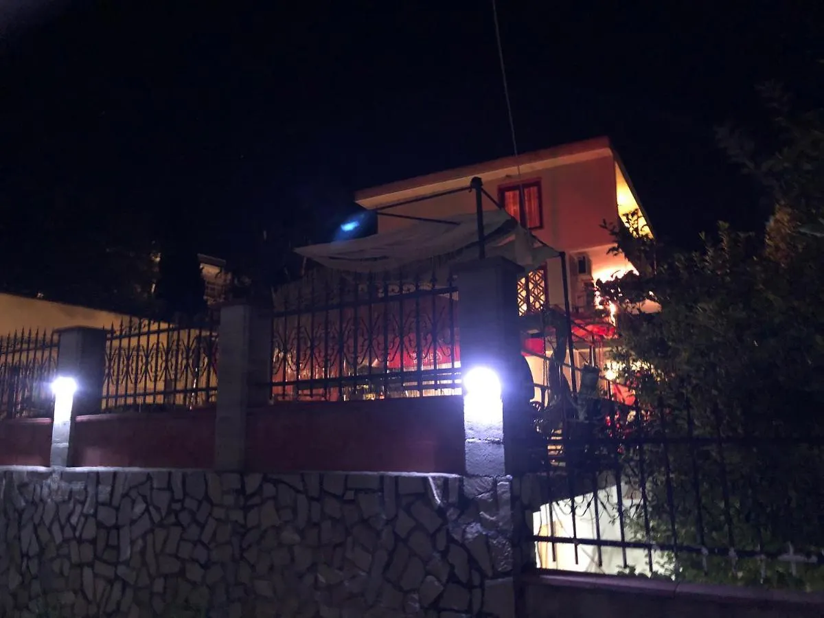 Surf House Villa Rose I Po3A L Złote Piaski Pensjonat